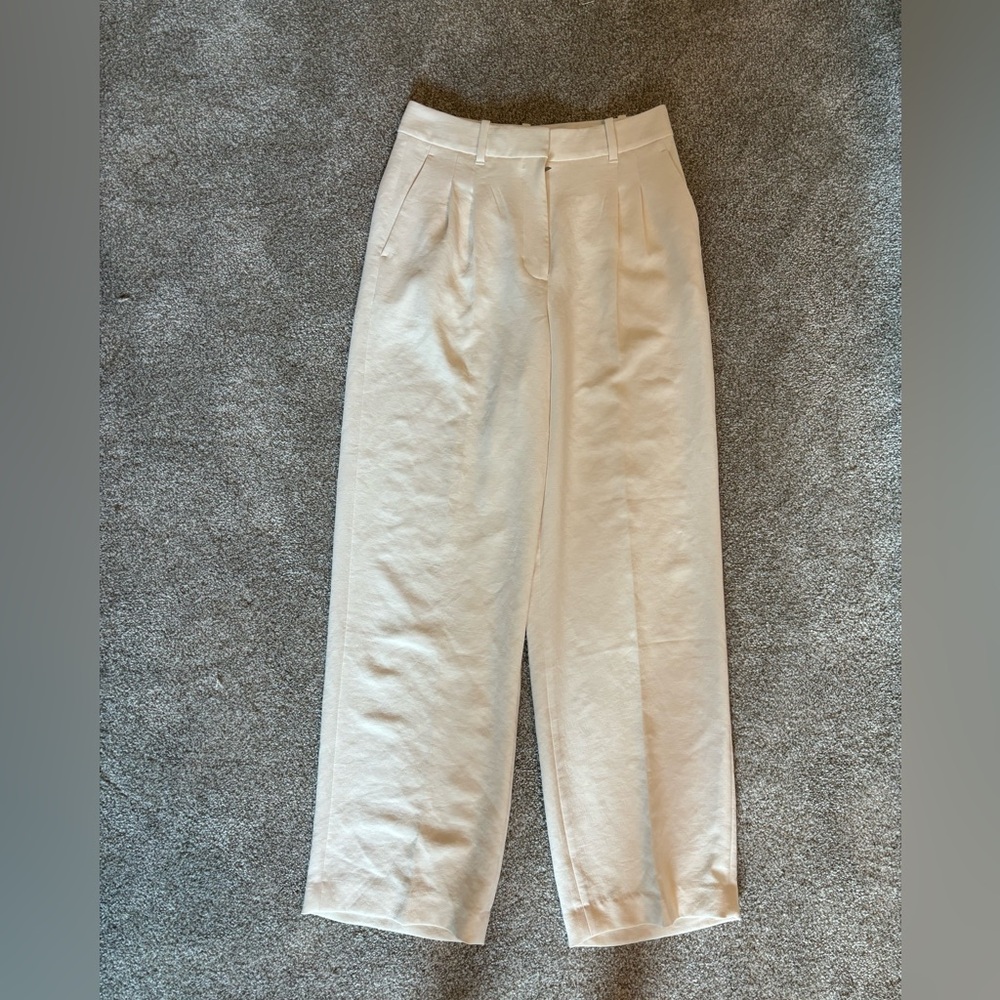 Aritzia Effortless Pants Light Birch